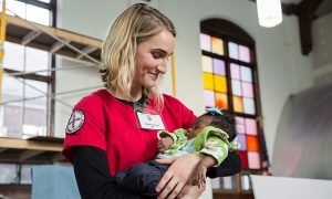 CUAA nursing students help provide prenatal health care to Detroit moms